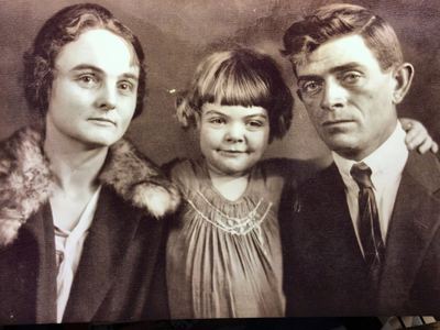 Anne, Louise and Ben Knight