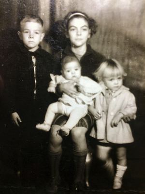 Eldrige, Louise, Alicia and Stanley